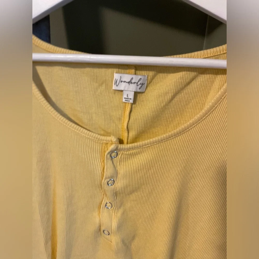 Wonderly Button-Front Ribbed Tank - Picture 3 of 4